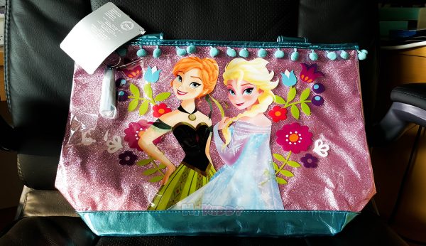 กระเป๋าใส่ชุดว่ายน้ำ Frozen: Anna and Elsa Swim Bag ของแท้ จากประเทศอังกฤษ พร้อมส่ง