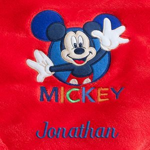 ผ้าห่มนุ่ม Mickey Mouse Fleece Throw ของแท้จาก Disney Store อเมริกา