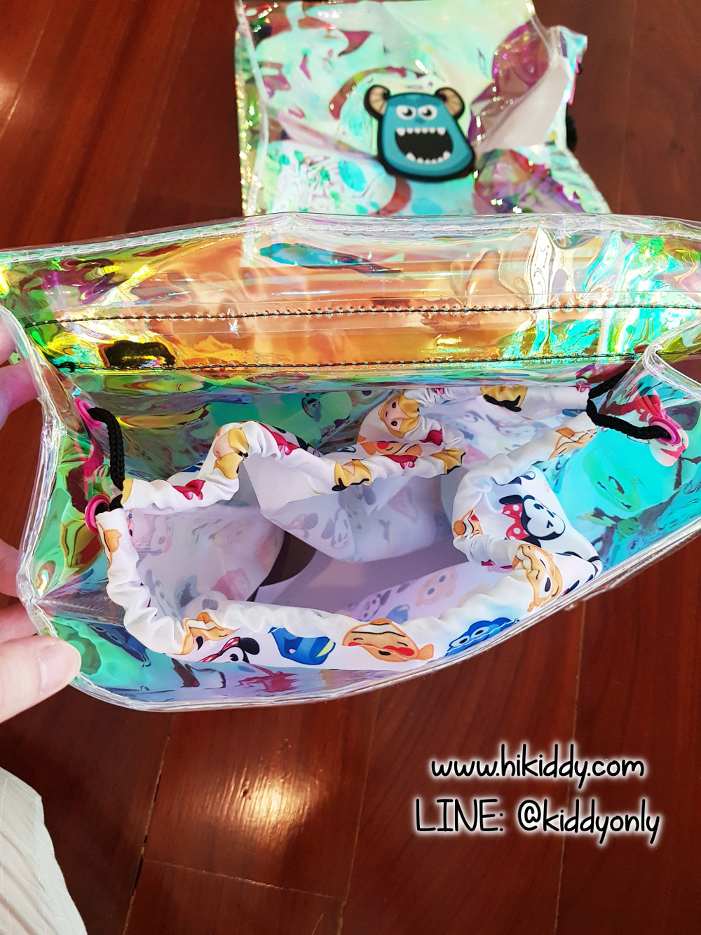 H3213 กระเป๋าใส่ชุดว่ายน้ World of Disney Emoji Swim Backpack (รูปจริง)